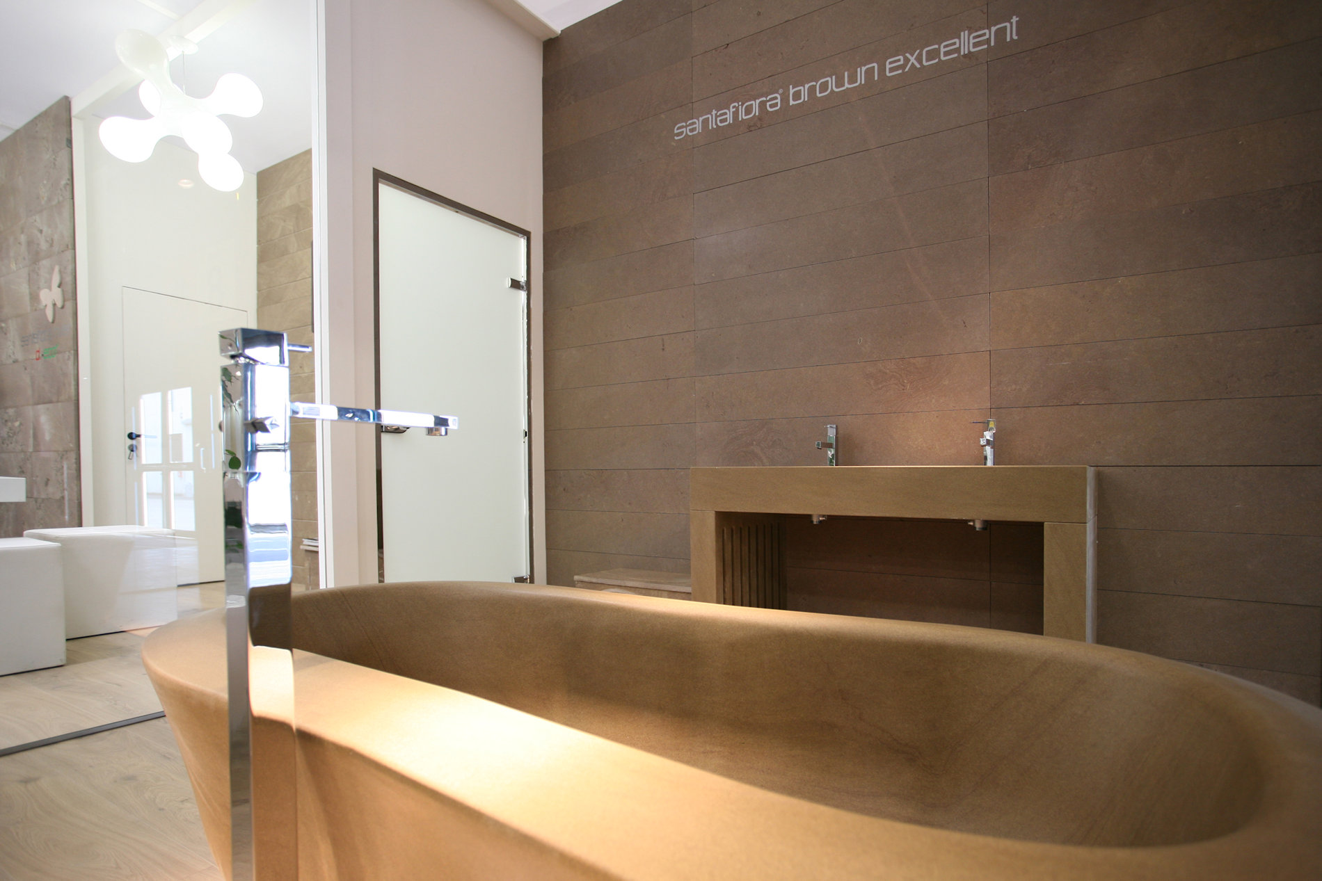 RIVESTIMENTO IN SANTAFIORA BROWN LEVIGATARIVESTIMENTO-IN-SANTAFIORA-BROWN-LEVIGATA.jpg